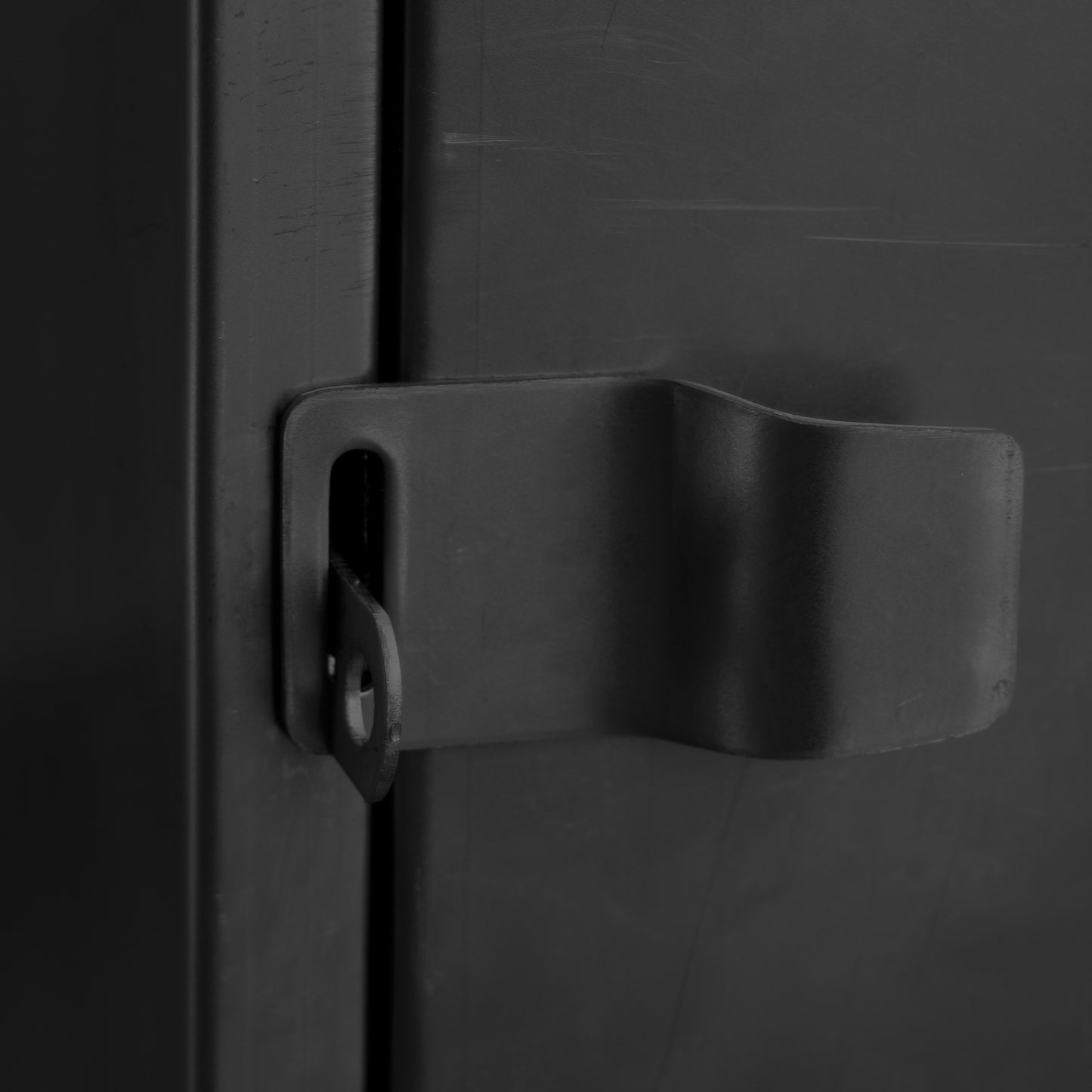 Clóset Classic Noise Negro Mate